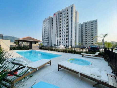 Pool view, Swimming pool, sunbed