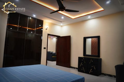 Comfort Living By Oasis Estate UK Bed and Breakfast in Lahore