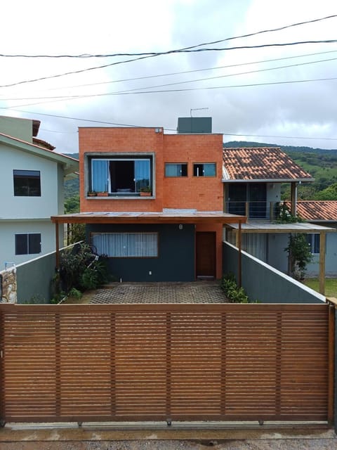 Casa familiar 2 House in Garopaba