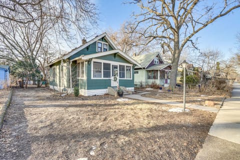 Walk to Beach and Lake Nokomis Minneapolis Home! House in Minneapolis