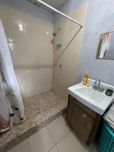 Separate apartment in guesthouse Apartment in Ciudad Juarez