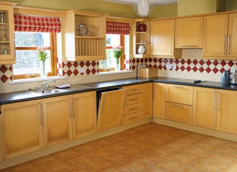 Dingle Courtyard Holiday Homes 3 Bed Maison in Dingle