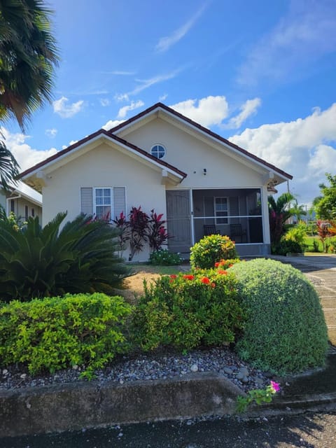 Jevico's Cozy Villa Villa in St. Ann Parish