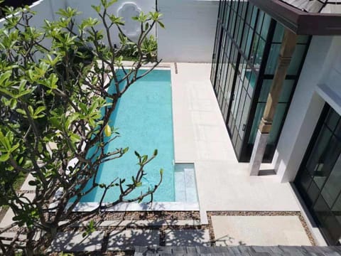 Pool view, Swimming pool