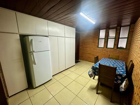 Quarto privado completo Vacation rental in Botucatu