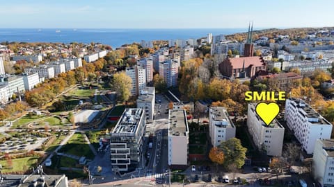 Property building, Bird's eye view, Location