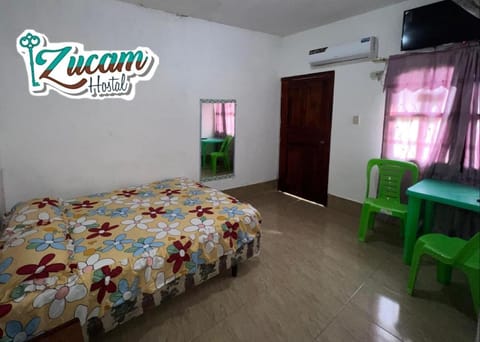 Hostal Izucam Übernachtung mit Frühstück in Puerto Lopez