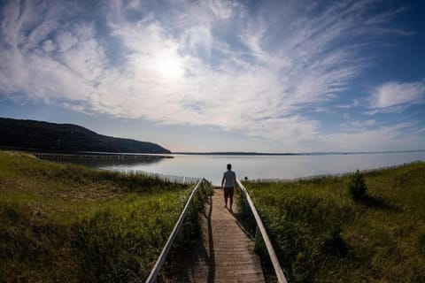 5 Chambres et 3 salles de bain avec Spa, vue, foyer et plus Chalet in Baie-Saint-Paul