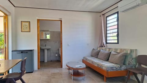 Studio Vaipuna, Pirae, Tahiti Apartment in Pape'ete