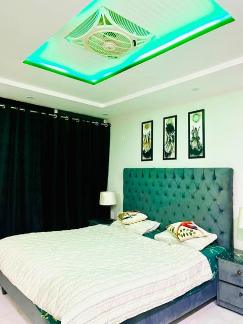 Art Inspired Apartment in Bahria Apartment in Lahore