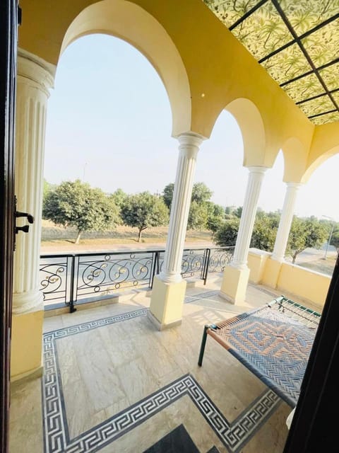 6-BedRoom Entire Home in Lavish Area of Lahore House in Lahore