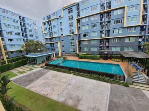 Property building, Pool view, Swimming pool