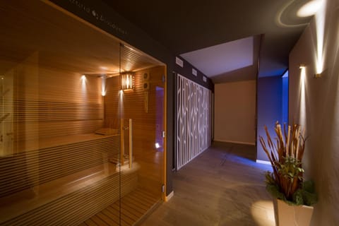 Spa and wellness centre/facilities