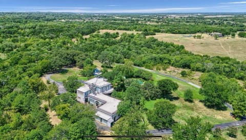 The Braun Manor House in Lake Texoma