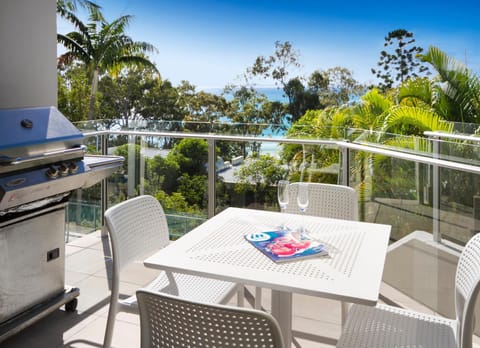 Little Cove Apt, Spectacular View, Pool Maison in Noosa Heads