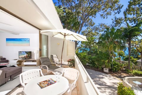 Cove Point Apartment 2, Little Cove Maison in Noosa Heads