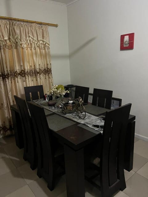 Gador's Serene & Beautiful Home Vacation rental in Accra