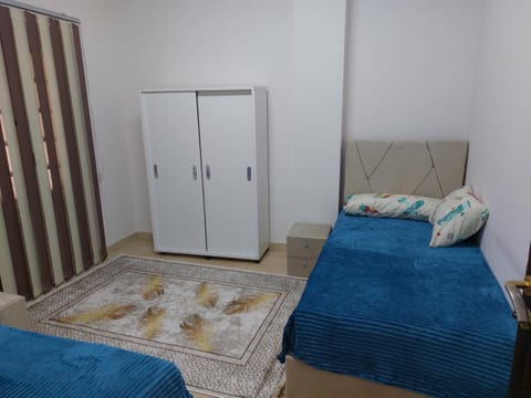 Rooms for rent Men only Vacation rental in New Cairo City