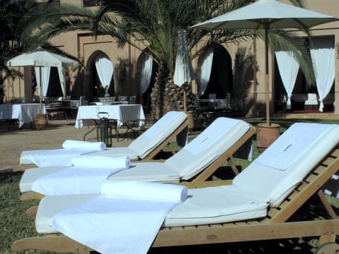 Villa Le Perroquet Bleu Bed and Breakfast in Marrakesh