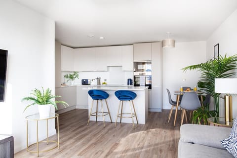Kitchen or kitchenette, Living room, Dining area