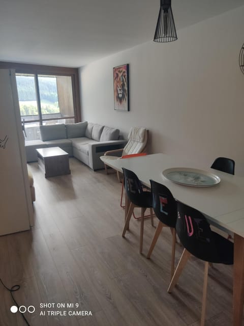 Superbe appartement de 66m2 aux pieds des pistes Apartment in Provence-Alpes-Côte d'Azur