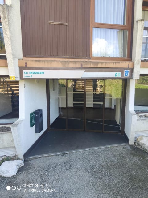 Superbe appartement de 66m2 aux pieds des pistes Apartment in Provence-Alpes-Côte d'Azur