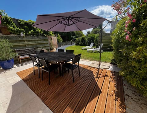 Patio, Garden view