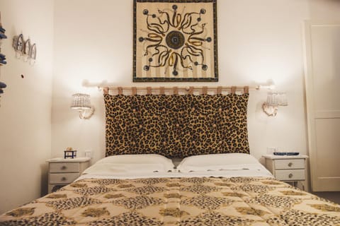 Bed, Decorative detail, Bedroom