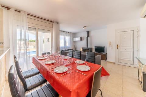 Holiday Home Olivia Chalet in L'Escala