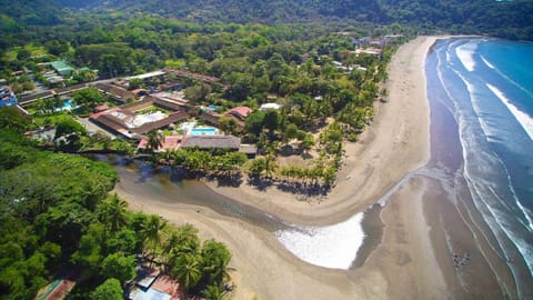Costa Rica Surf Camp by SUPERbrand Hôtel in Jaco
