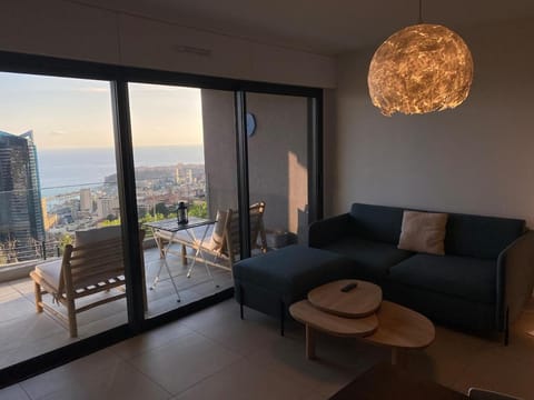 Luxury Sea-View Suite over Monaco Apartment in Roquebrune-Cap-Martin