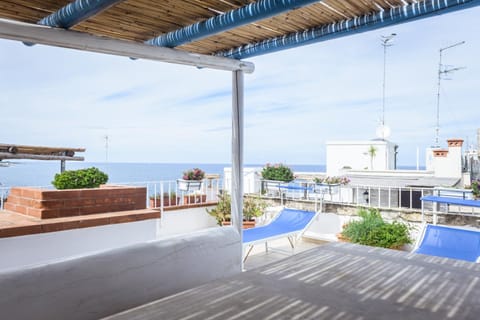 View (from property/room), Balcony/Terrace, Sea view