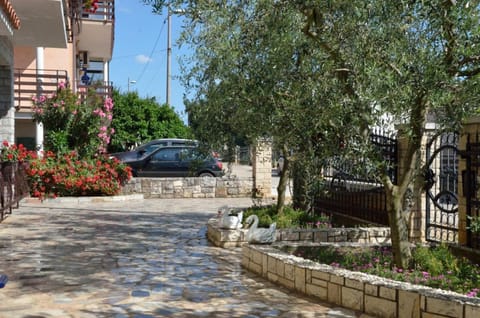 Apartments Ruža Apartment in Istria County