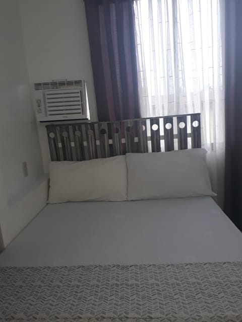 Gomez Guest House Bed and Breakfast in Tagbilaran City