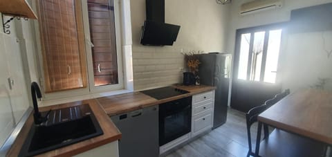 Apartments Kut Apartment in Vis