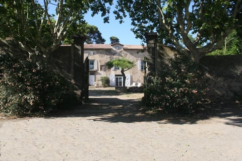 Le Gite de la Prunette House in Agde