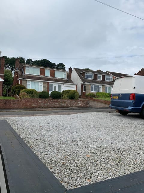 Fully furnished apartment in Exeter Apartment in Exeter