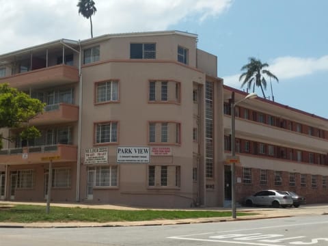 Uitenhage Apartments Apartment in Port Elizabeth