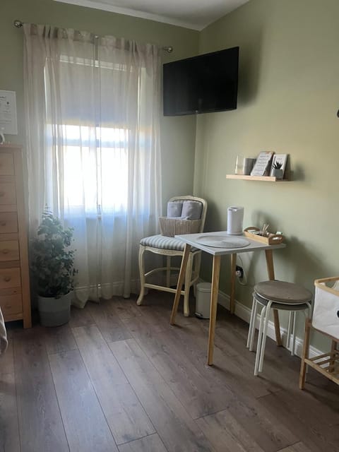 TV and multimedia, Coffee/tea facilities