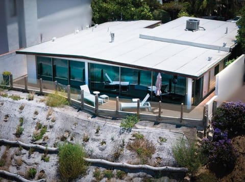 Hi-Tech Hideaway - Modern & Ocean Front! House in Solana Beach