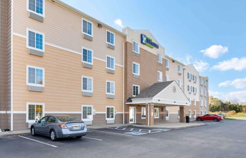 Extended Stay America Select Suites - Dayton - Miamisburg Hotel in Miamisburg