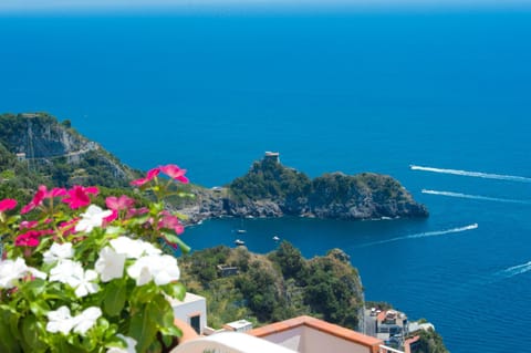 Le Anfore 2 - Amalfi Coast House in Conca dei Marini