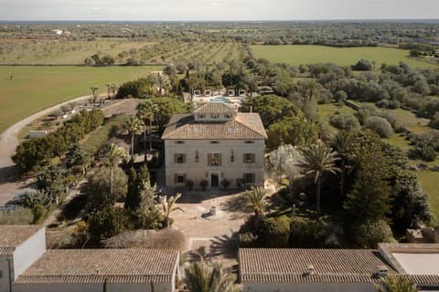 Property building, Day, Natural landscape, Bird's eye view, Location