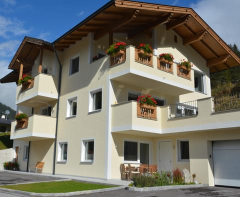 Property building, Garden view, Mountain view, Street view