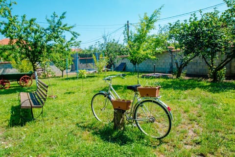 Summer House Christie Bed and Breakfast in Dobrich Province, Bulgaria