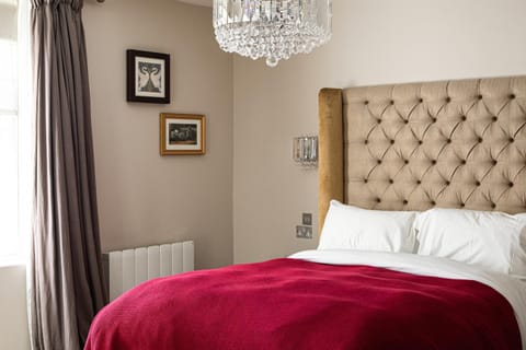 The George at Backwell Bed and Breakfast in Bristol