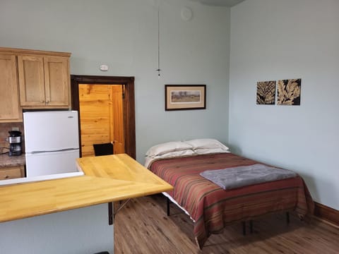 Del Norte Colorado Stone Quarry Studio Apt Apartment in Del Norte