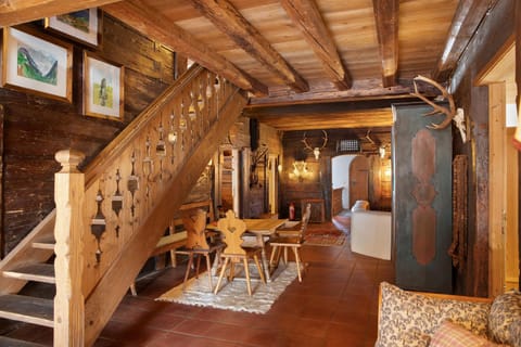 Property building, Living room