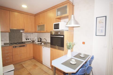 Lovely Apartment at Park Güell Apartment in Barcelona