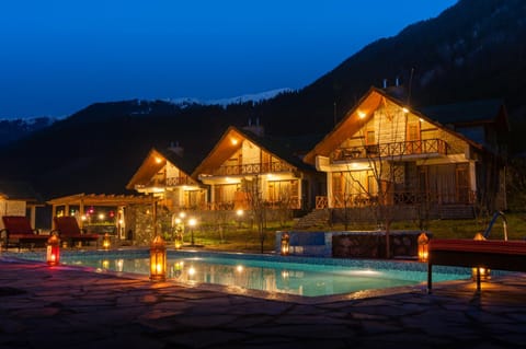 Larisa Resort Manali Resort in Himachal Pradesh
